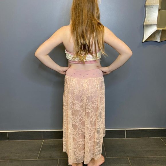 Balera Lyrical Costume - Picture 2 of 3